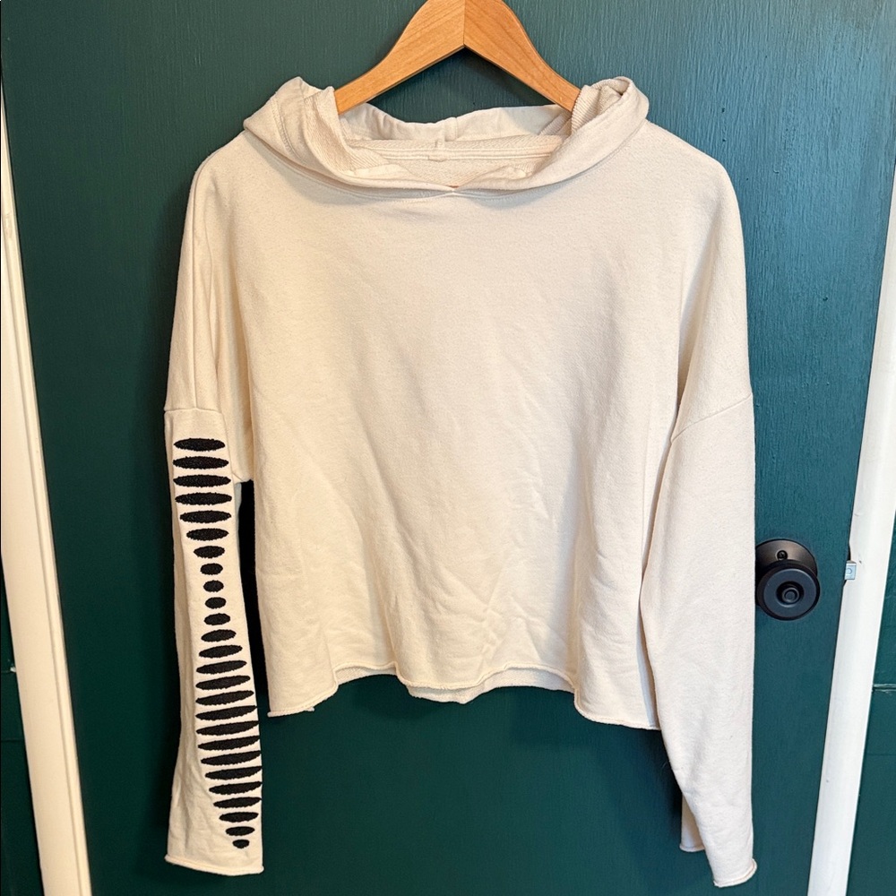 Alo cropped Hoodie with Black beaded Sleeve Detail